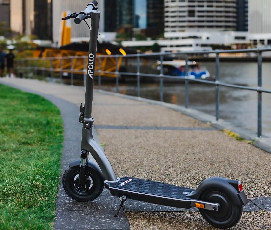 Apollo Explore — Adult electric scooters with seats