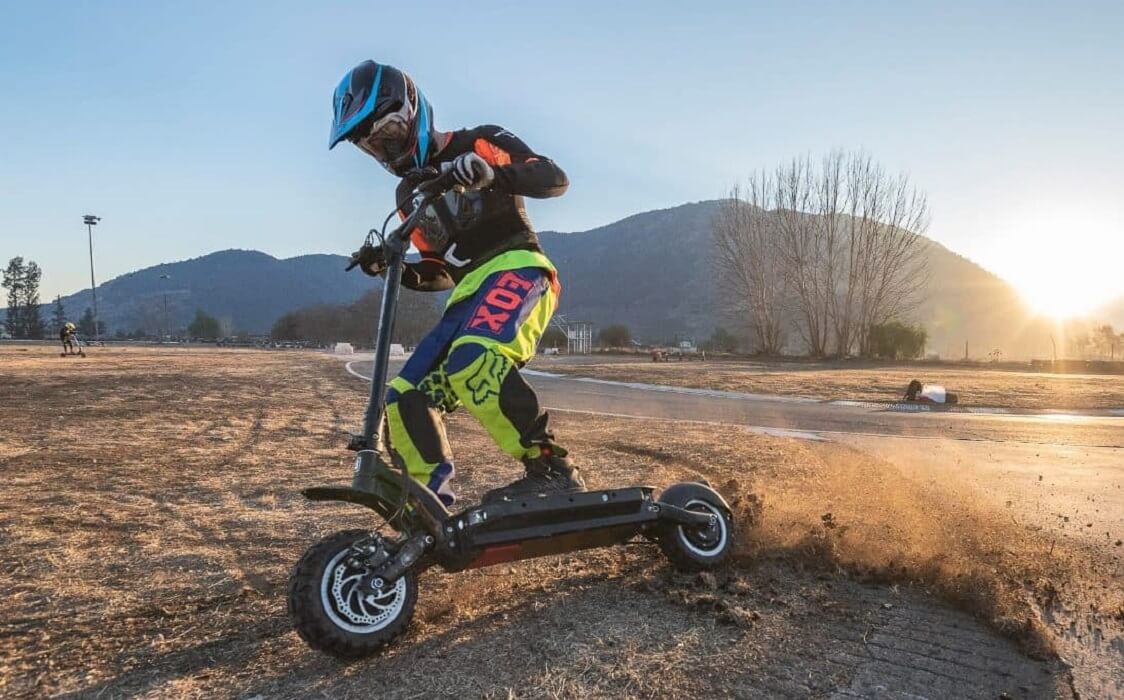 Dualtron Thunder — Best off-road electric scooter for heavy adults