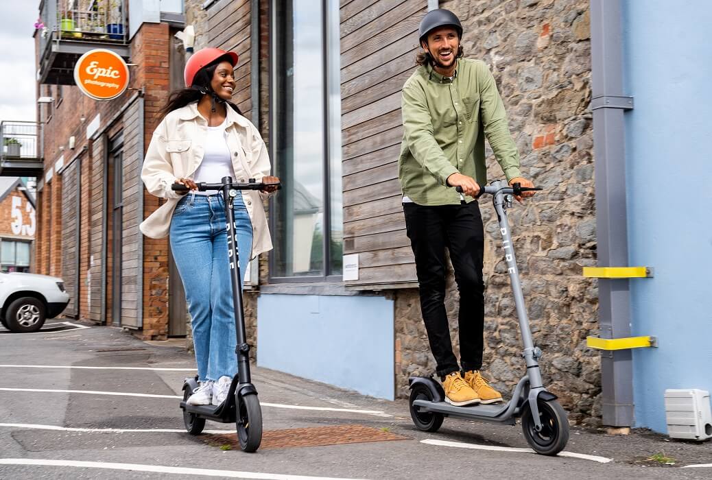Top 10 Electric Scooter Safety Tips September 2023
