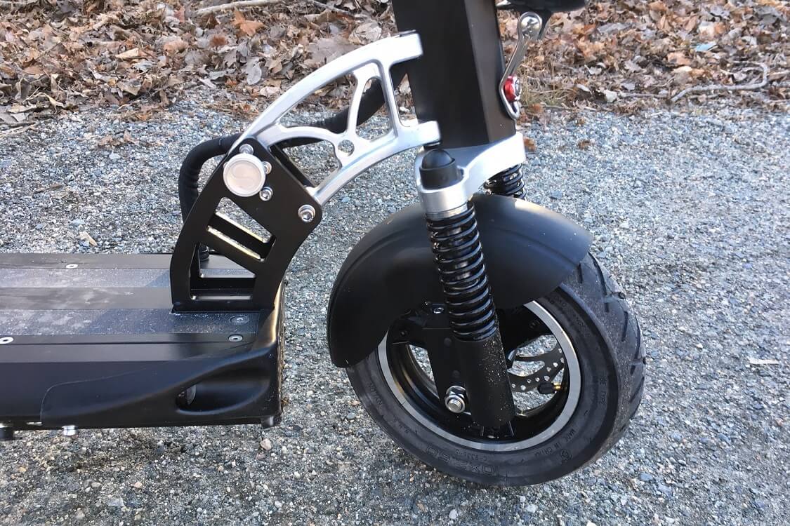 Emove Cruiser Performance — Electric scooter offers impressive performance capabilities that cater to the needs of heavy adults seeking a reliable and powerful mode of transportation