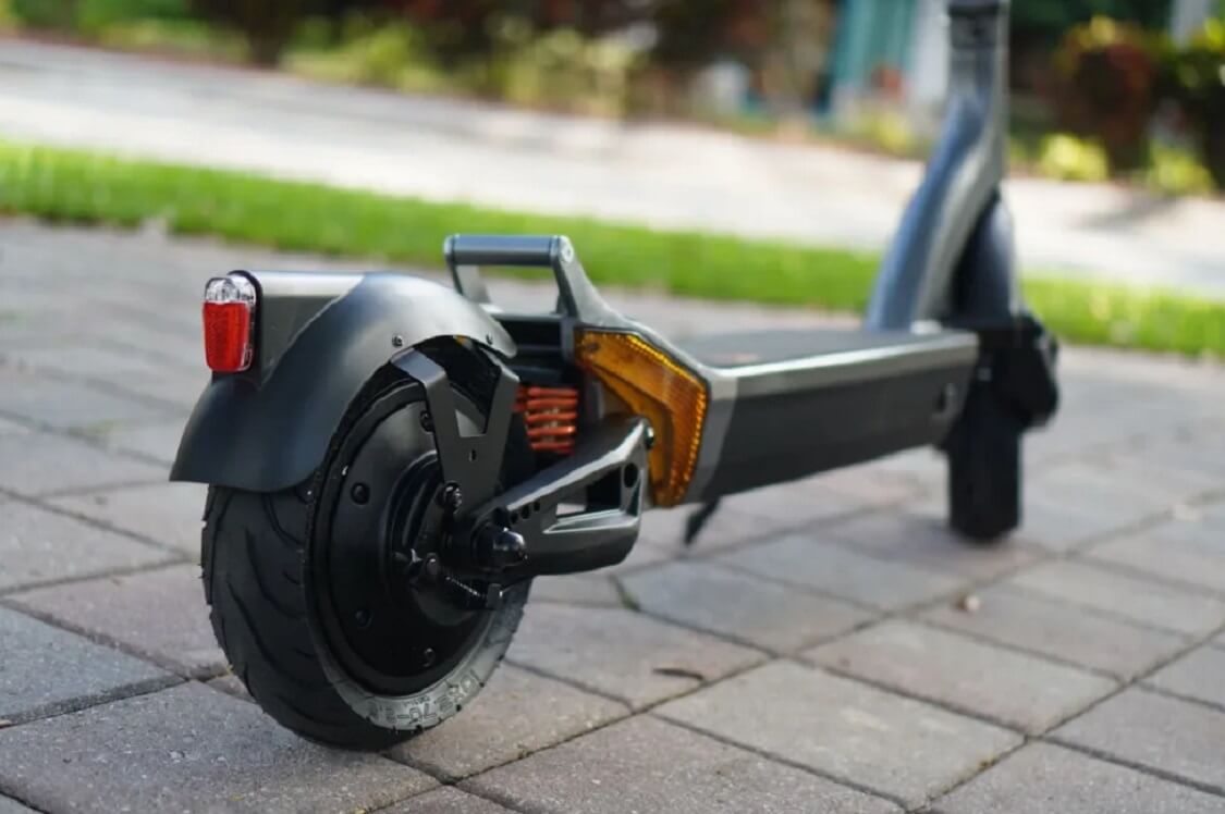 LightningZap S200 — Electric scooter for kids pros & cons