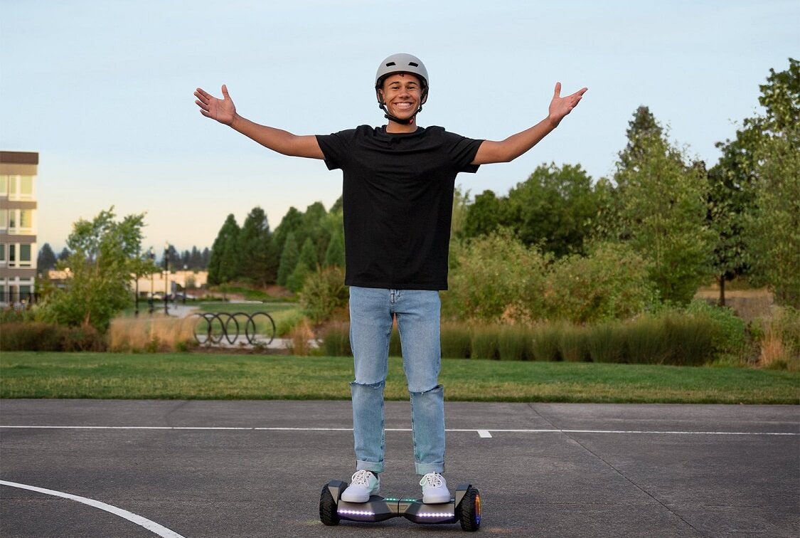 How old should you be to ride a hoverboard — It is generally recommended that children under the age of 8 should not ride hoverboards due to safety concerns