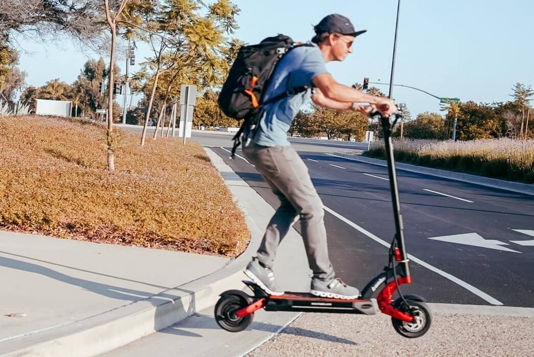 Mantis scooter review — The Kaabo Mantis Pro embraces smart features that enhance the overall riding experience