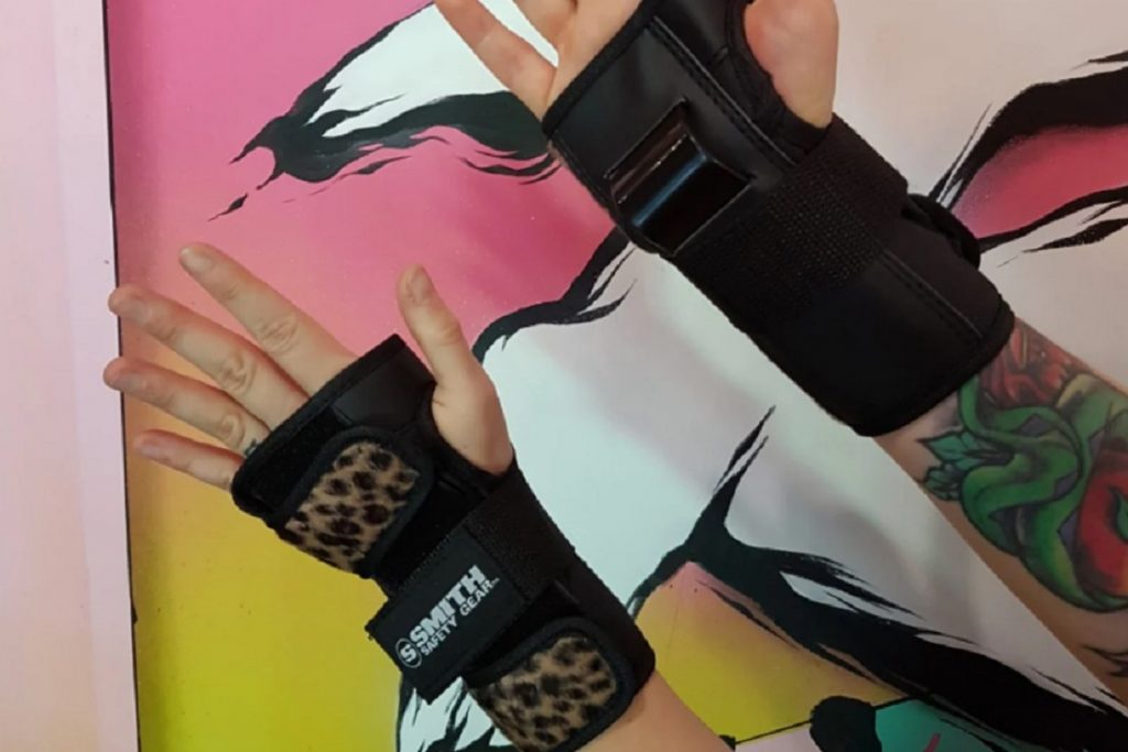 Top 10 Best Skateboard Wrist Guards Review — July 2023