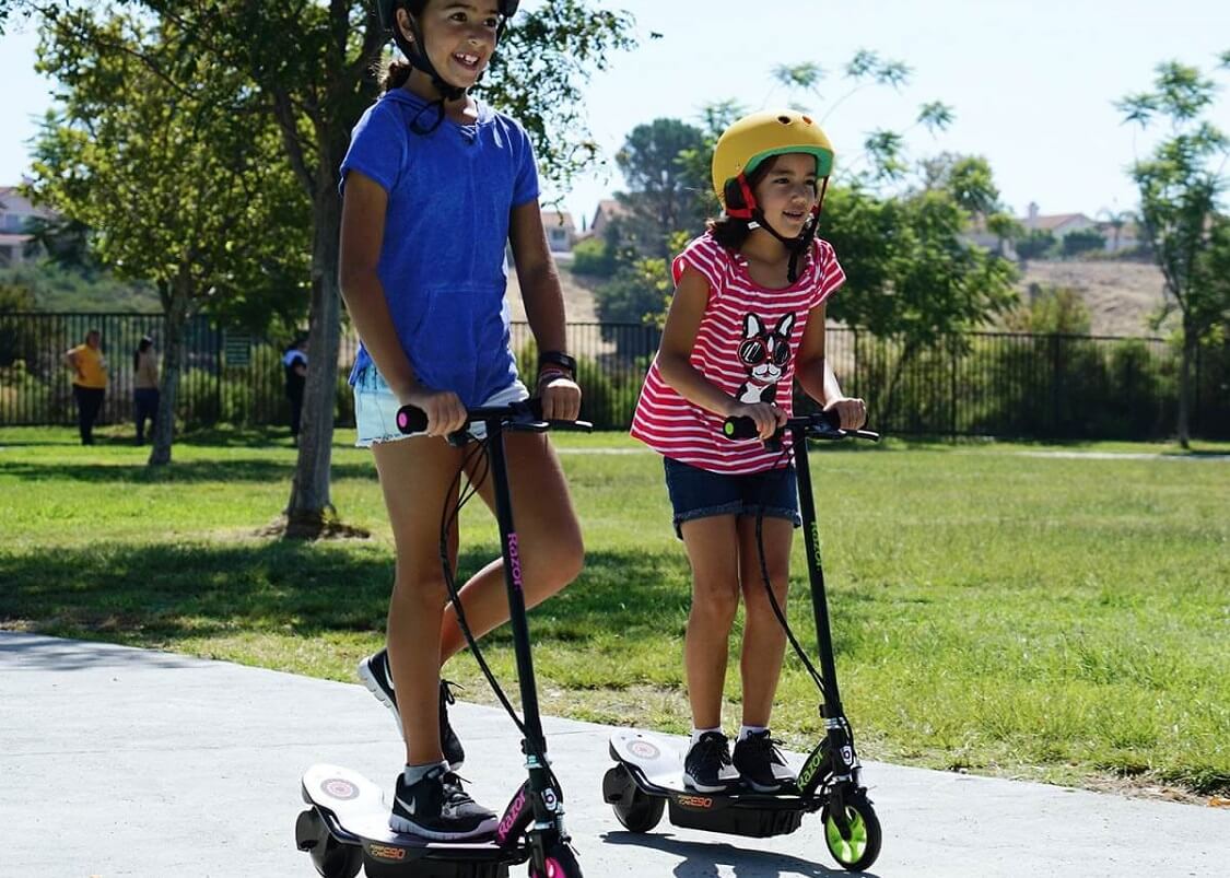SparkleGlide E1000 — The best electric scooter for kids