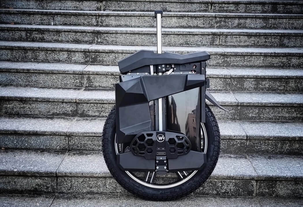 The fastest electric unicycle — The Begode Master Pro