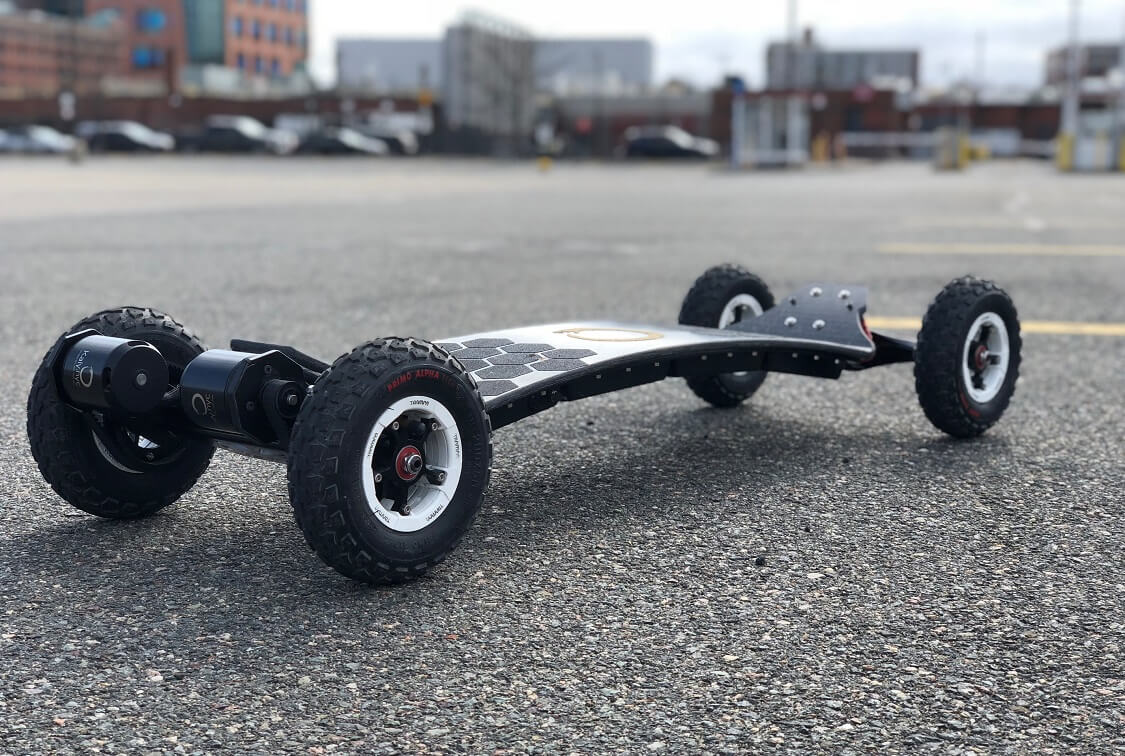 Trampa Urban Carver — All-terrain electric skateboard