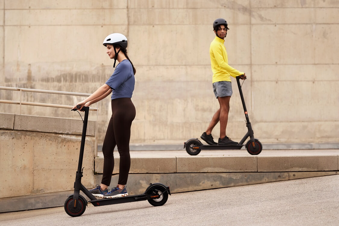The Gotrax GXL V2 Electric Scooter excels in terms of user-friendliness and convenience