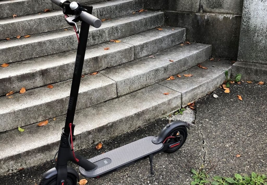 Xiaomi M365 Electric Scooter Review - Personal Electric Transport